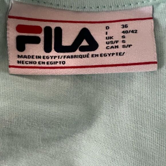 Bundle of two Fila short sleeve tee shirts teal and purple small activewear - Picture 10 of 11